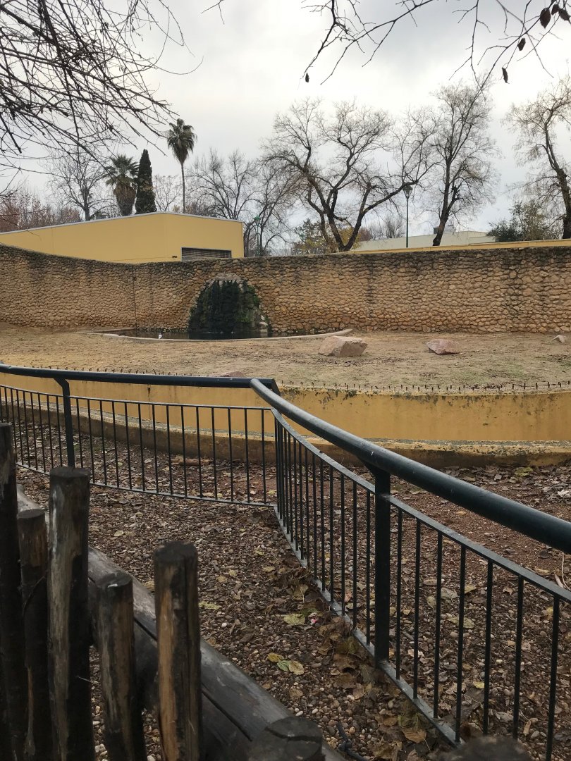 Asian elephant exhibit (2nd pic)