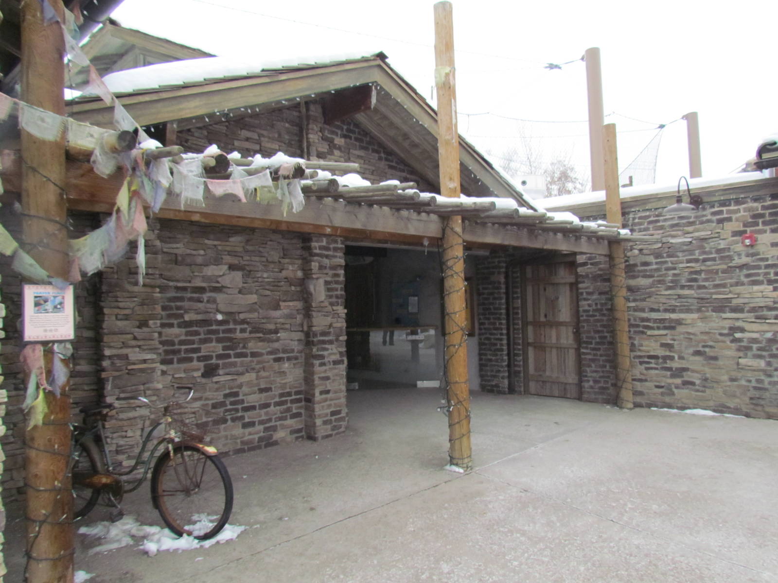 Asian Highlands - Viewing Shelter