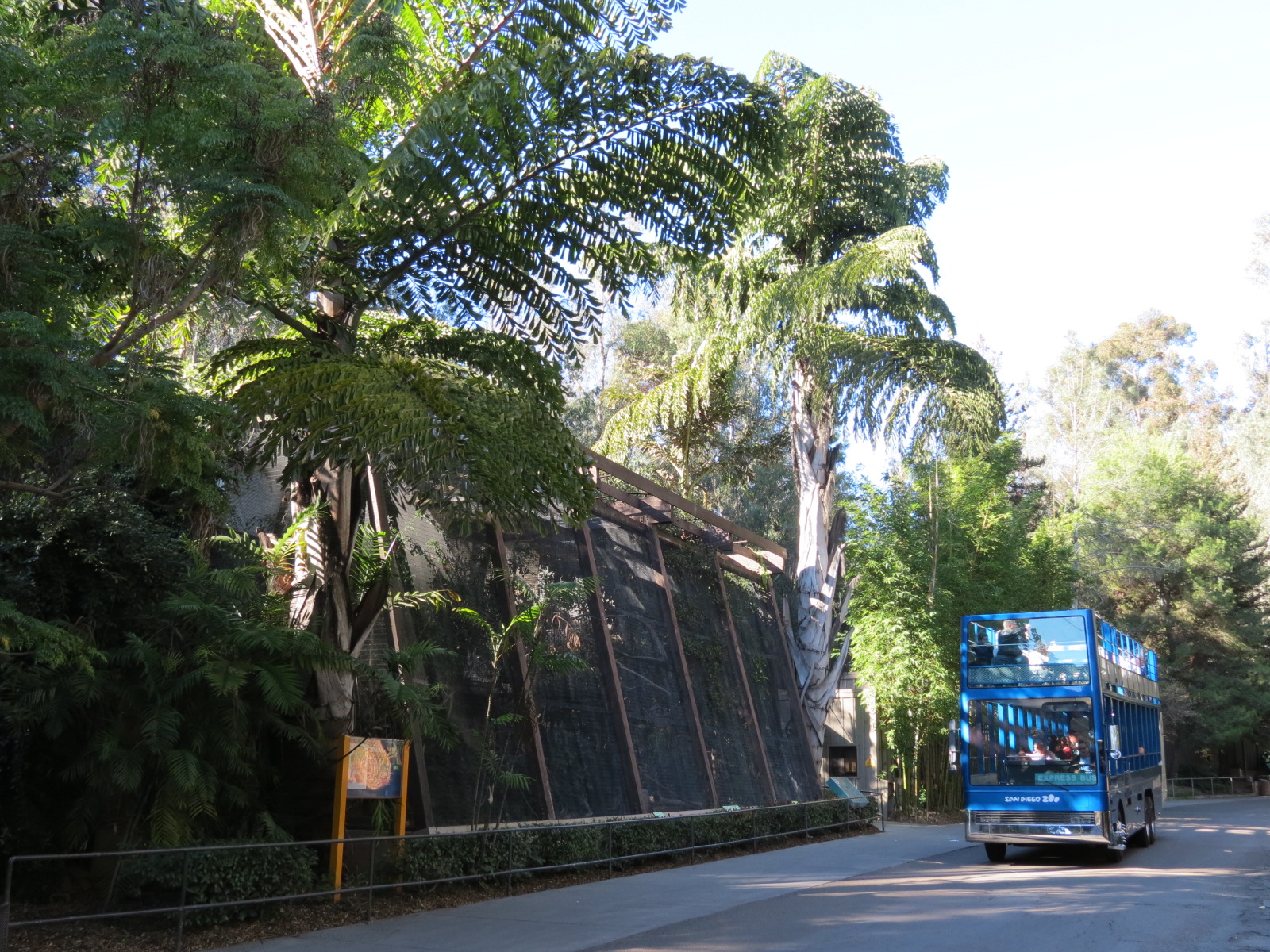 Asian Passage - Hornbill Aviaries