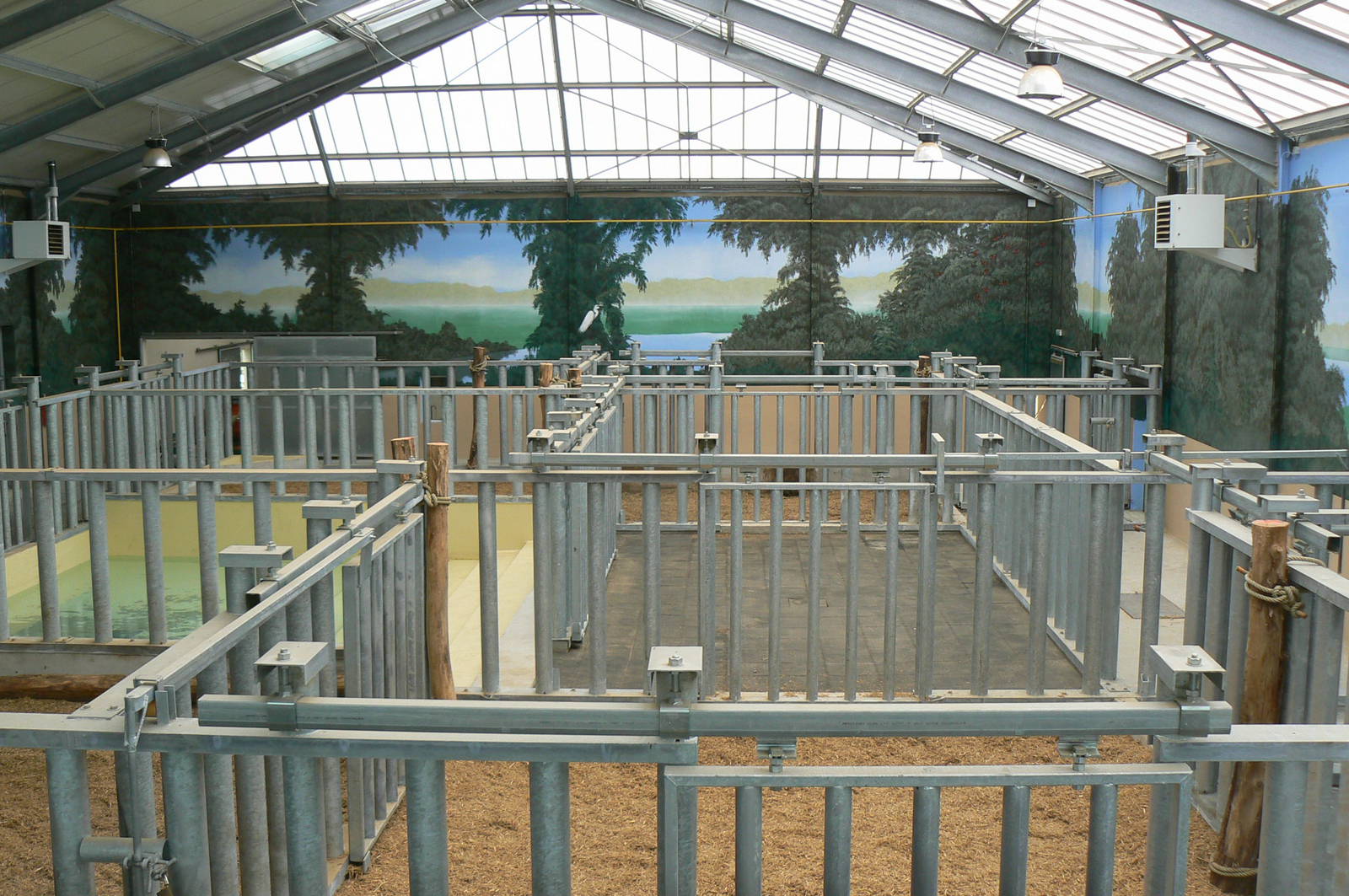 Asian plain exhibit - Tapirs and rhinos house