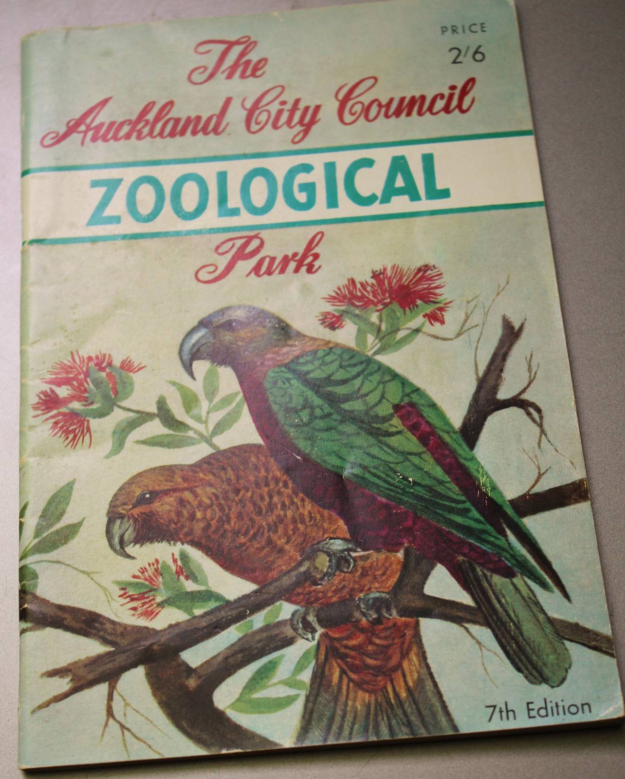 Auckland Zoo guide - approx 1961