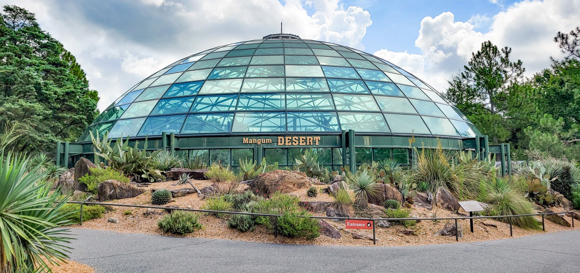 Aug. 2022 - The Desert