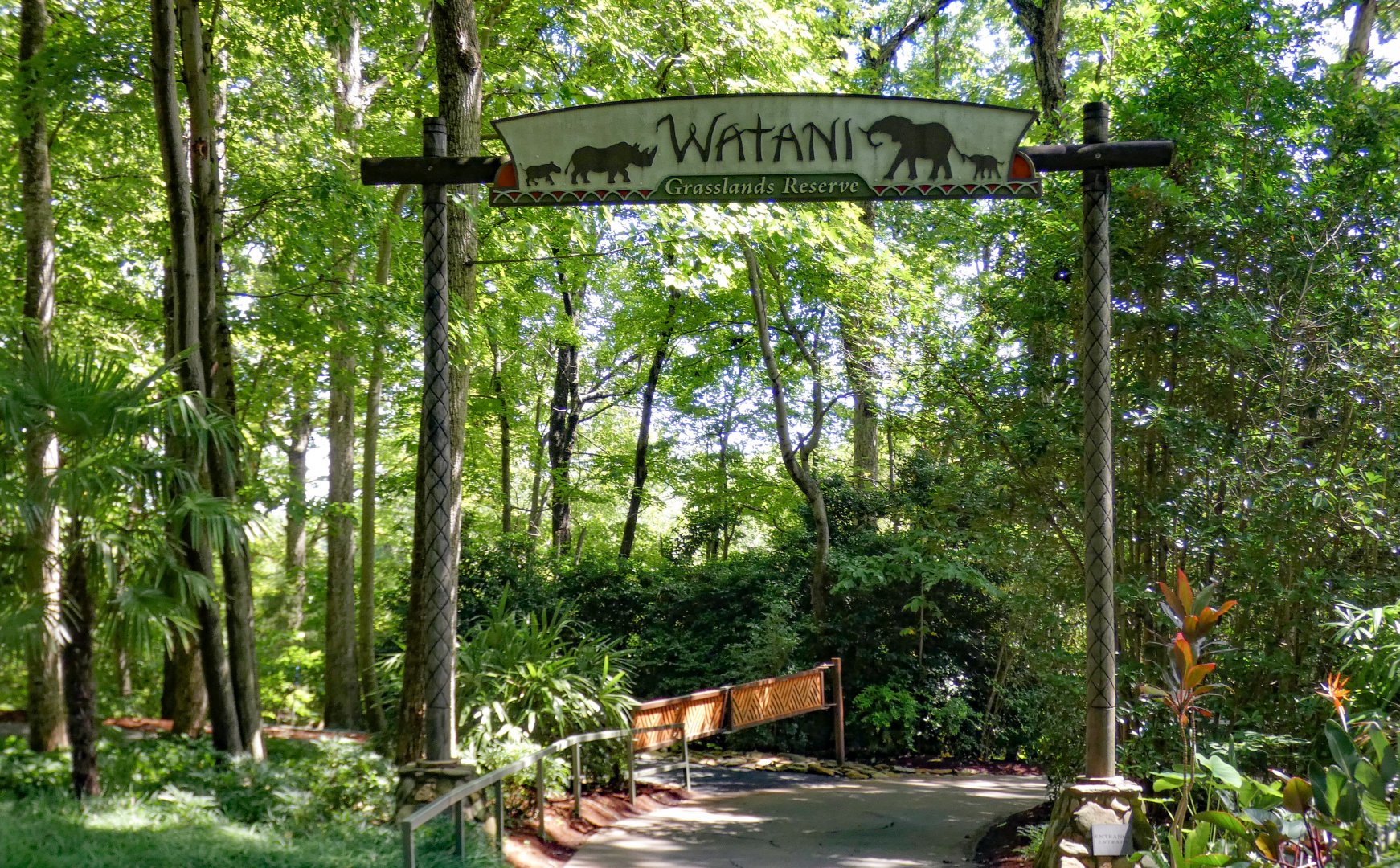 Aug. 2022 - Watani Grasslands Reserve - Entrance