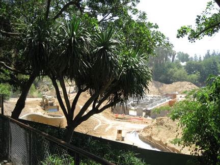 August 2, 2009 construction