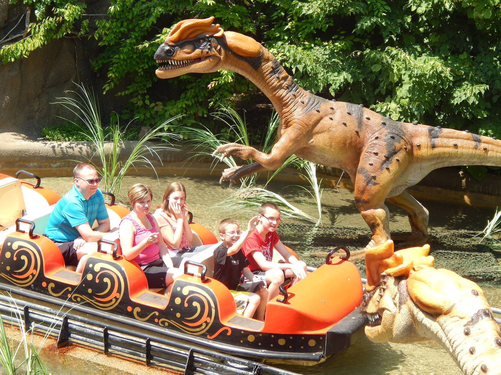 Australia and the Islands - Dinosaur Island - Dilophosaurus