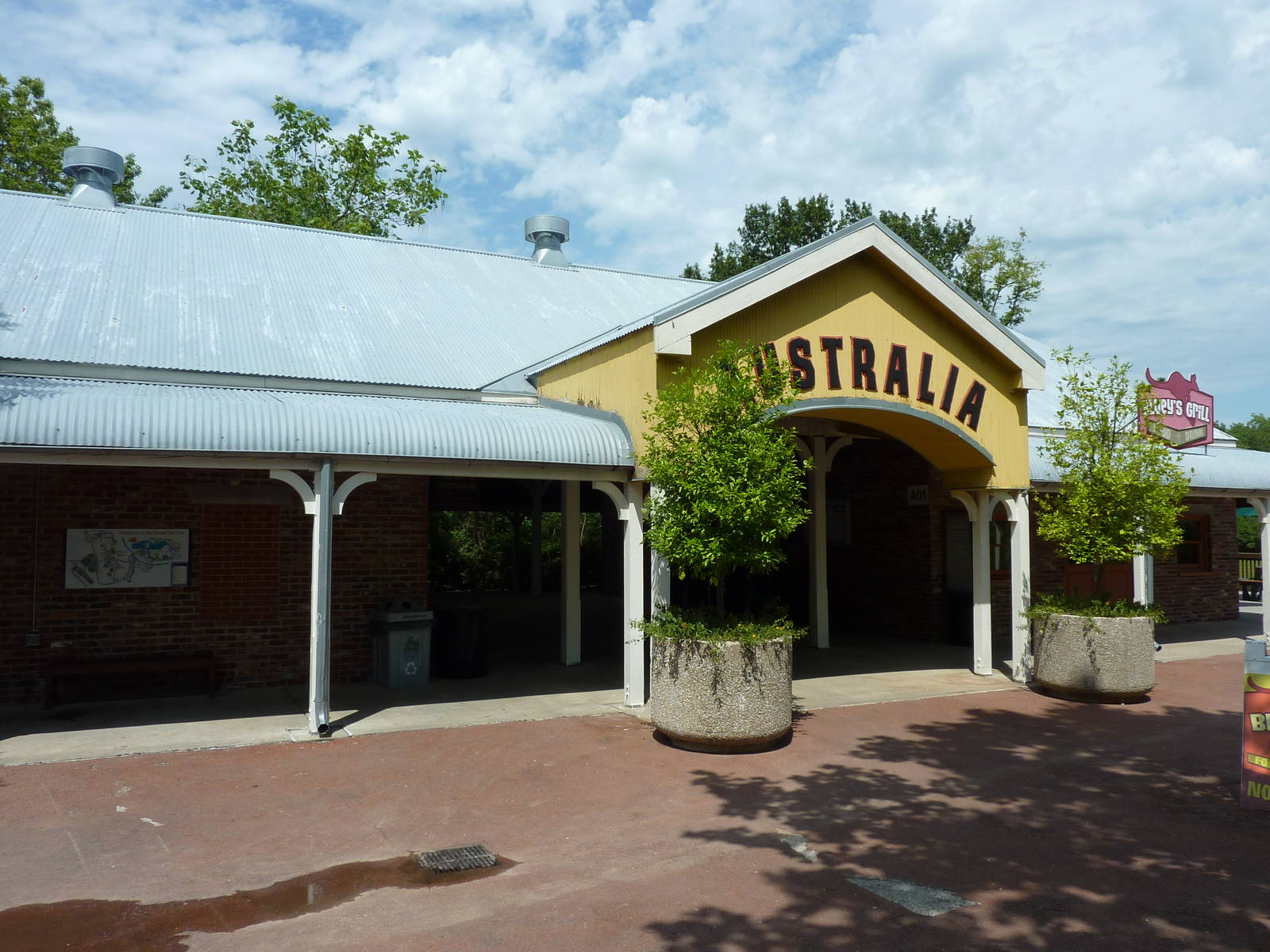 Australia - Welcome Plaza