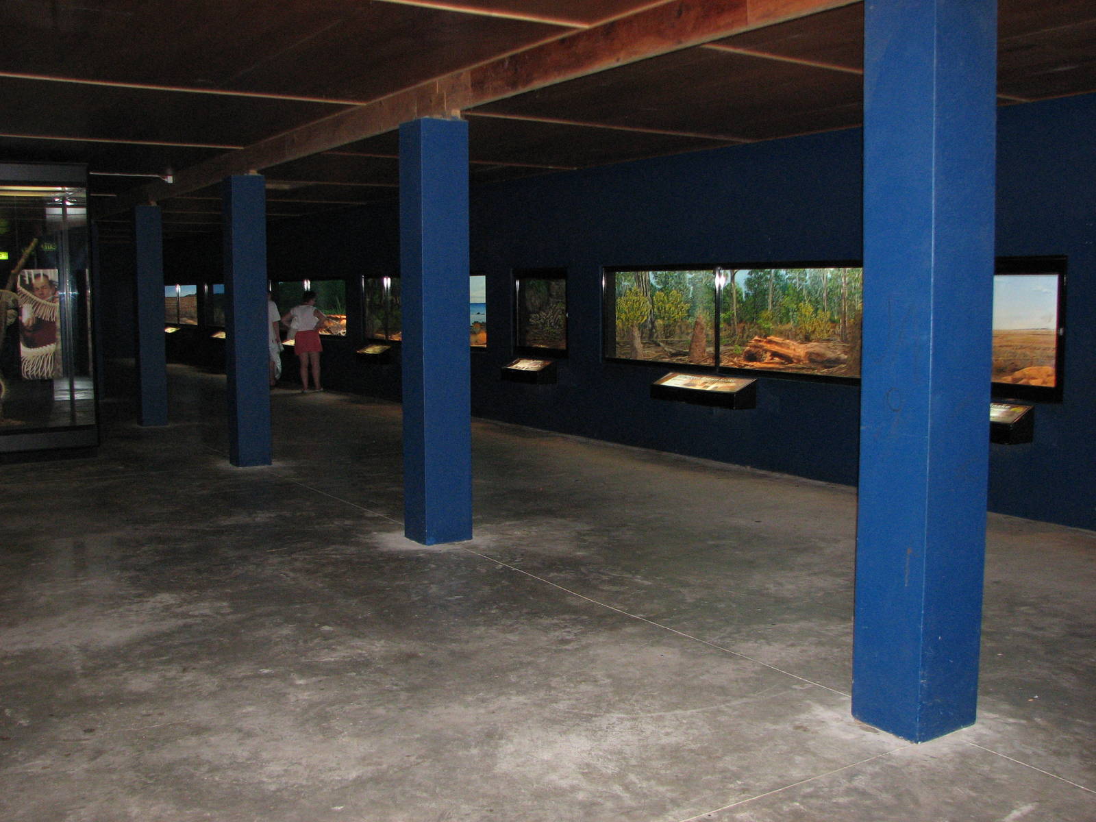 Australia Zoo 2007 - Inside the Snake House