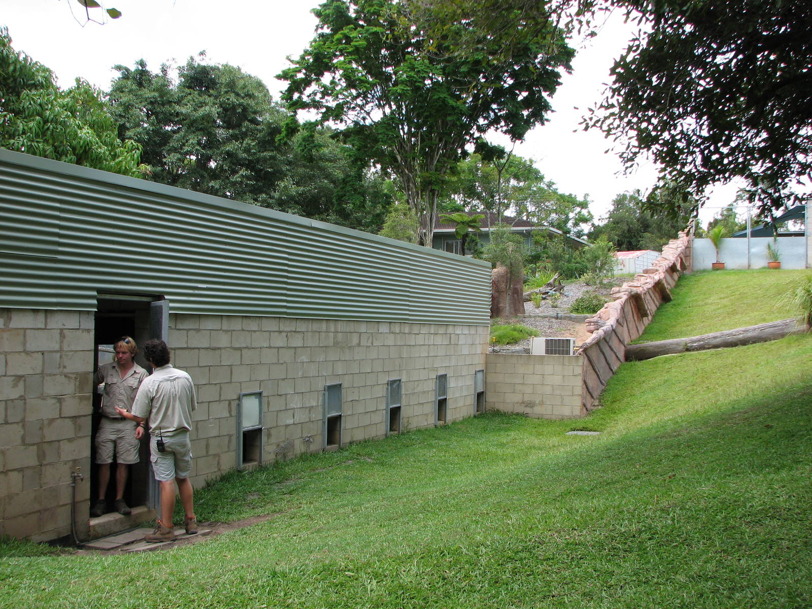 Australia Zoo 2007 - Part of the Wombat exhibit