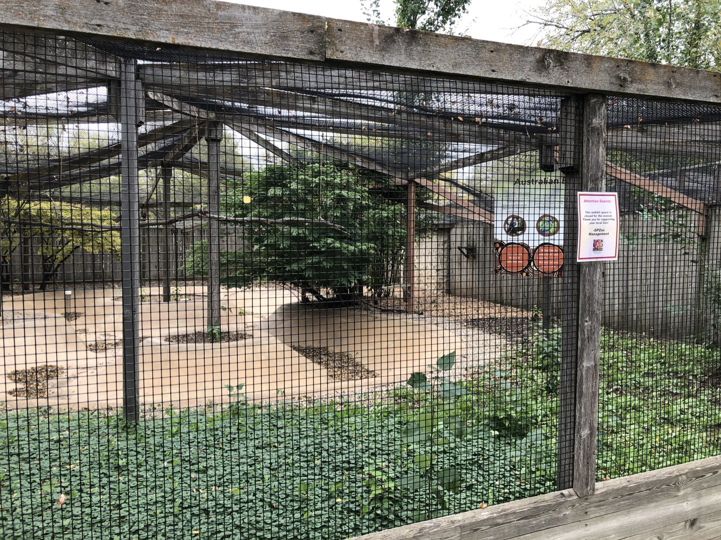 Australian Aviary (closed for winter)