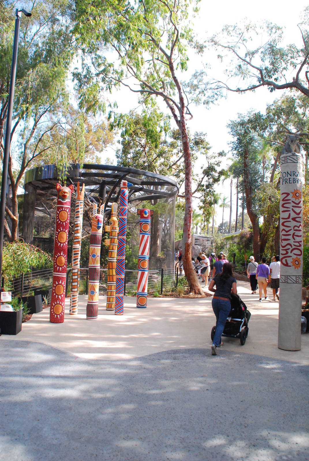 Australian Outback- Entry Totems