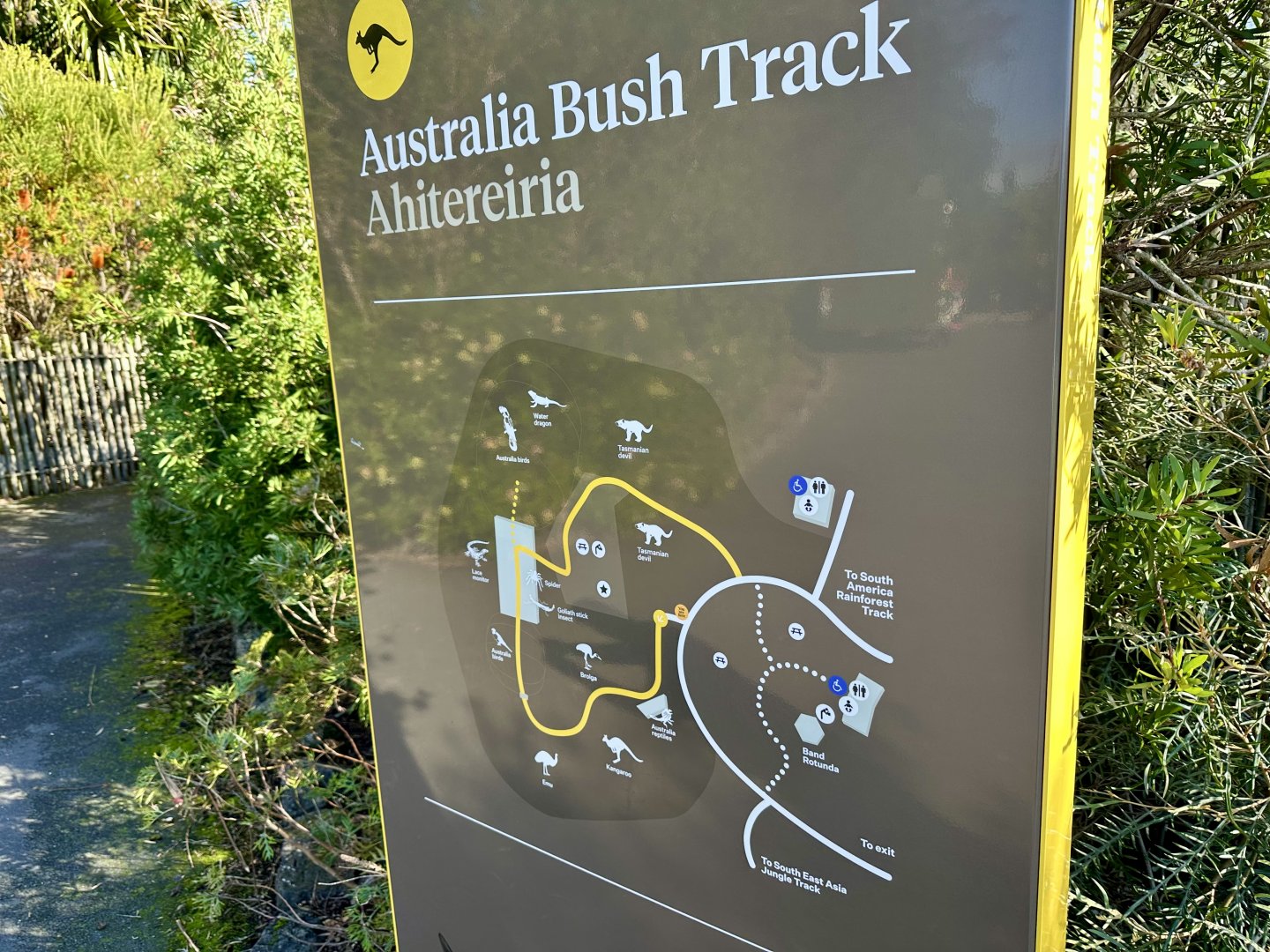 Australian Precinct Map (Kangaroo Added)