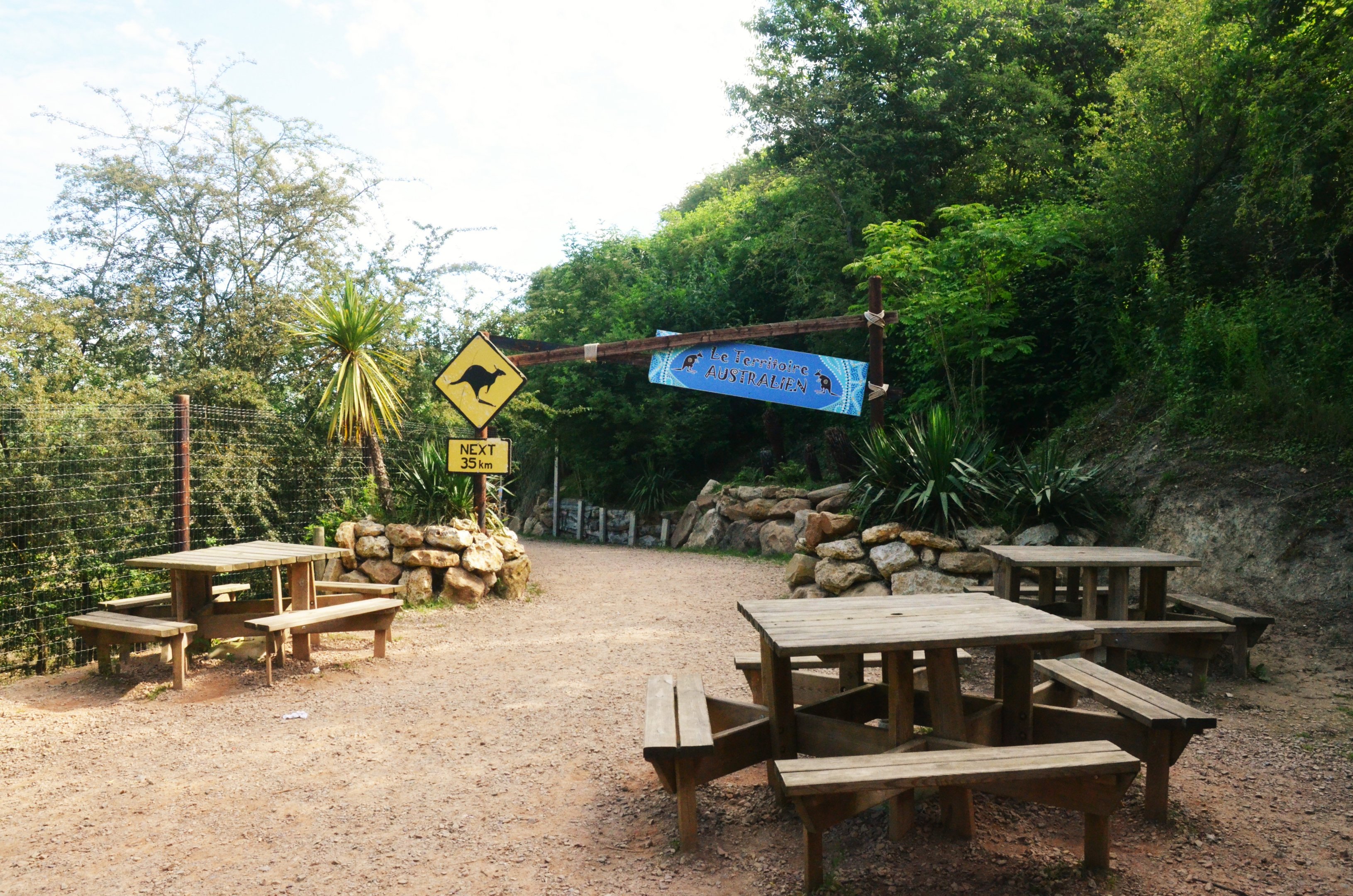 Australian Section Entrance at Biotropica, 16/06/18