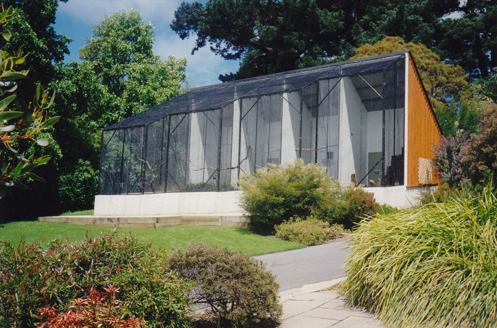 aviaries at Dunedin Botanic Gardens, NZ