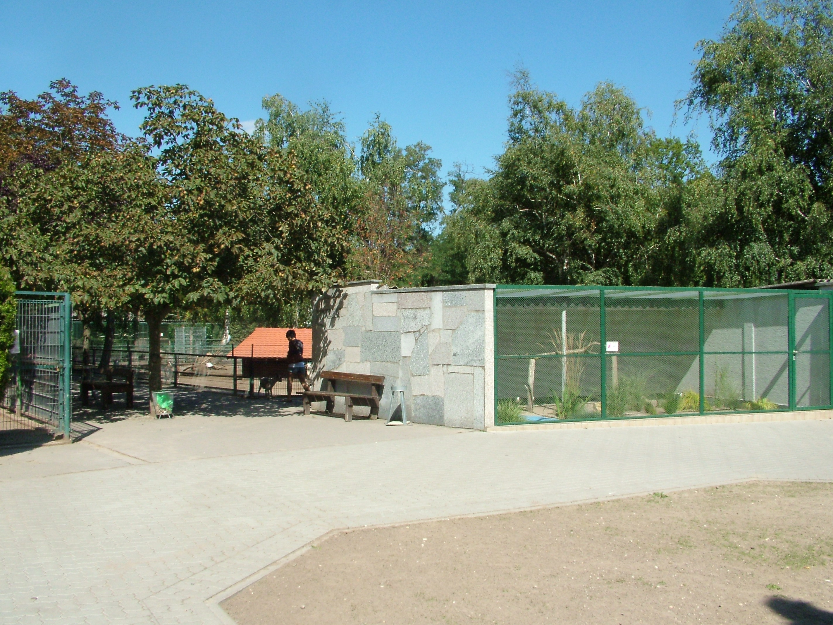 Aviaries at Vogelpark Birkenheide, 6th Sept 2010