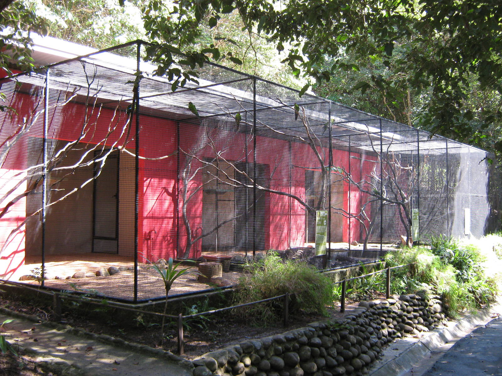 aviaries for native parakeets