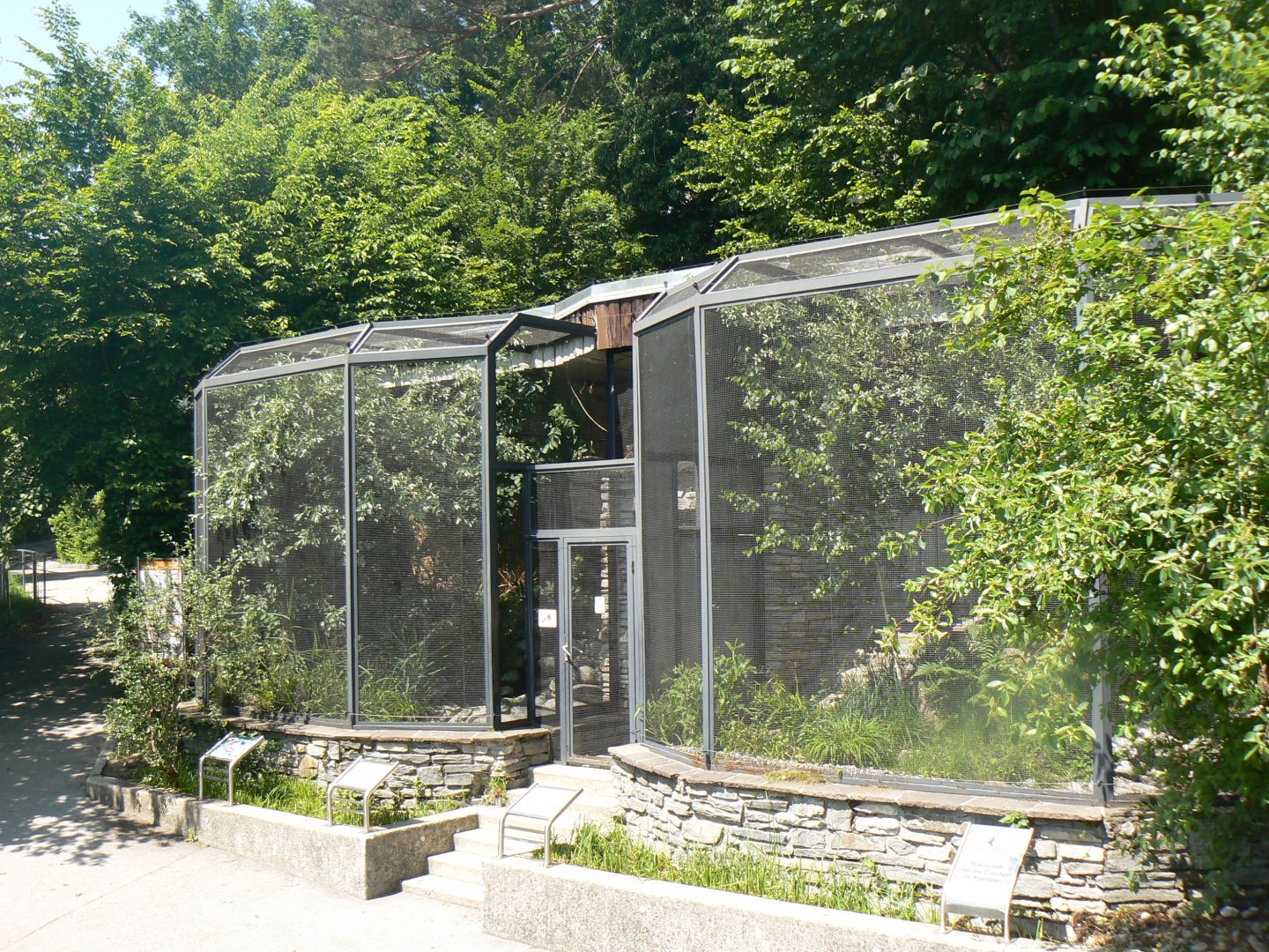 Aviaries for Small Birds - 4 June 2019