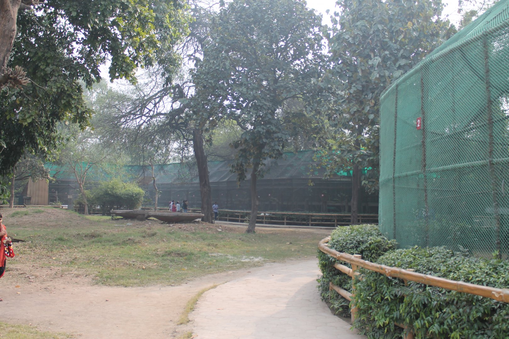 aviaries