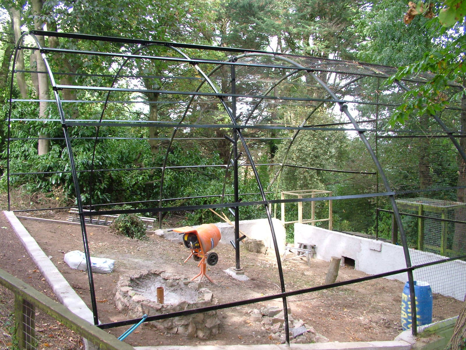 Aviary extension at the Welsh Mountain Zoo 27/09/09