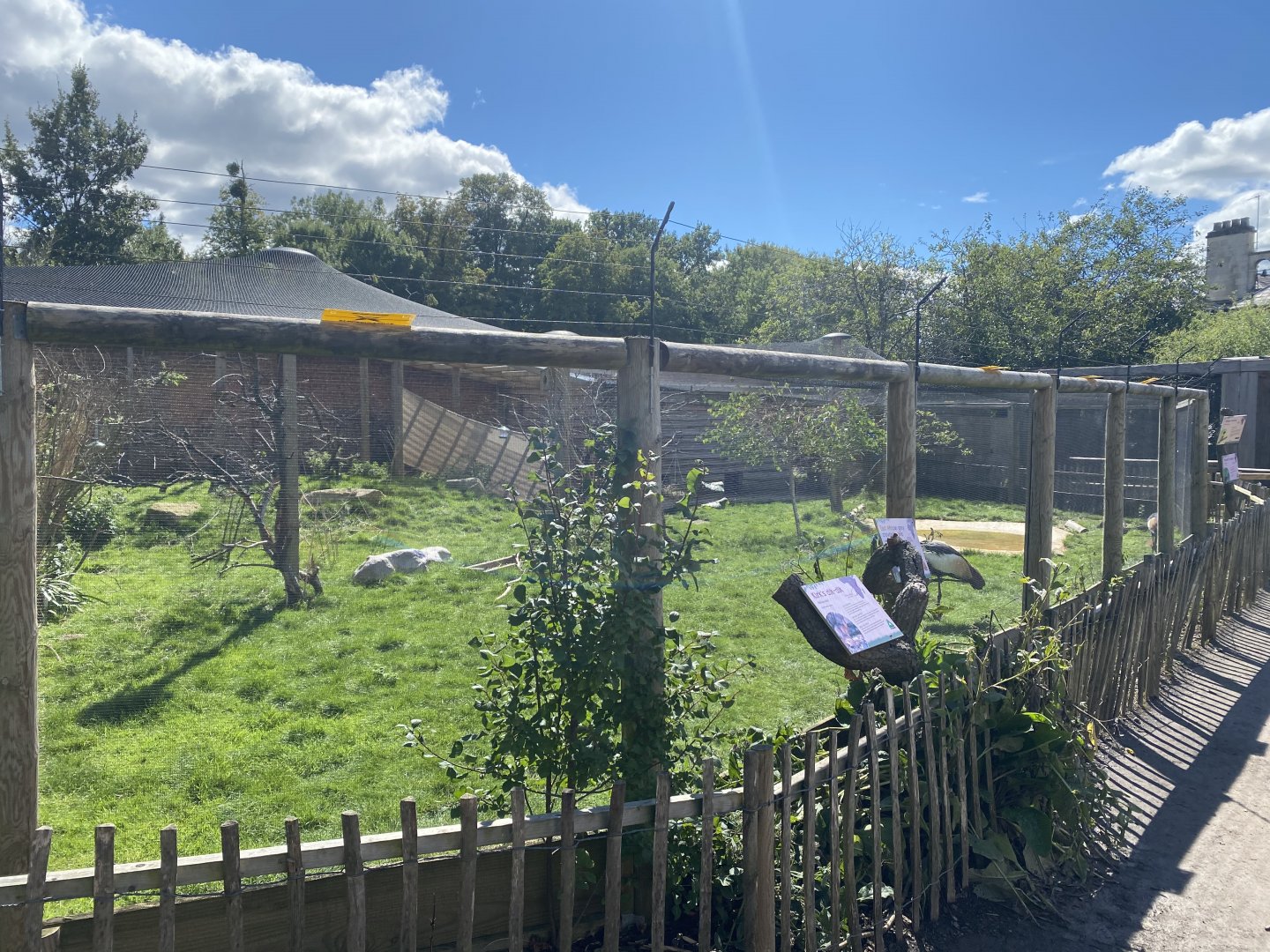 Aviary in Walled Garden 290820