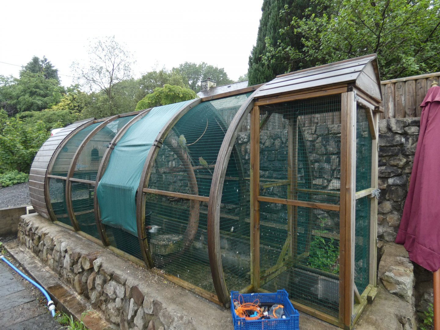Aviary (Pen-y-cae Inn Zoo)