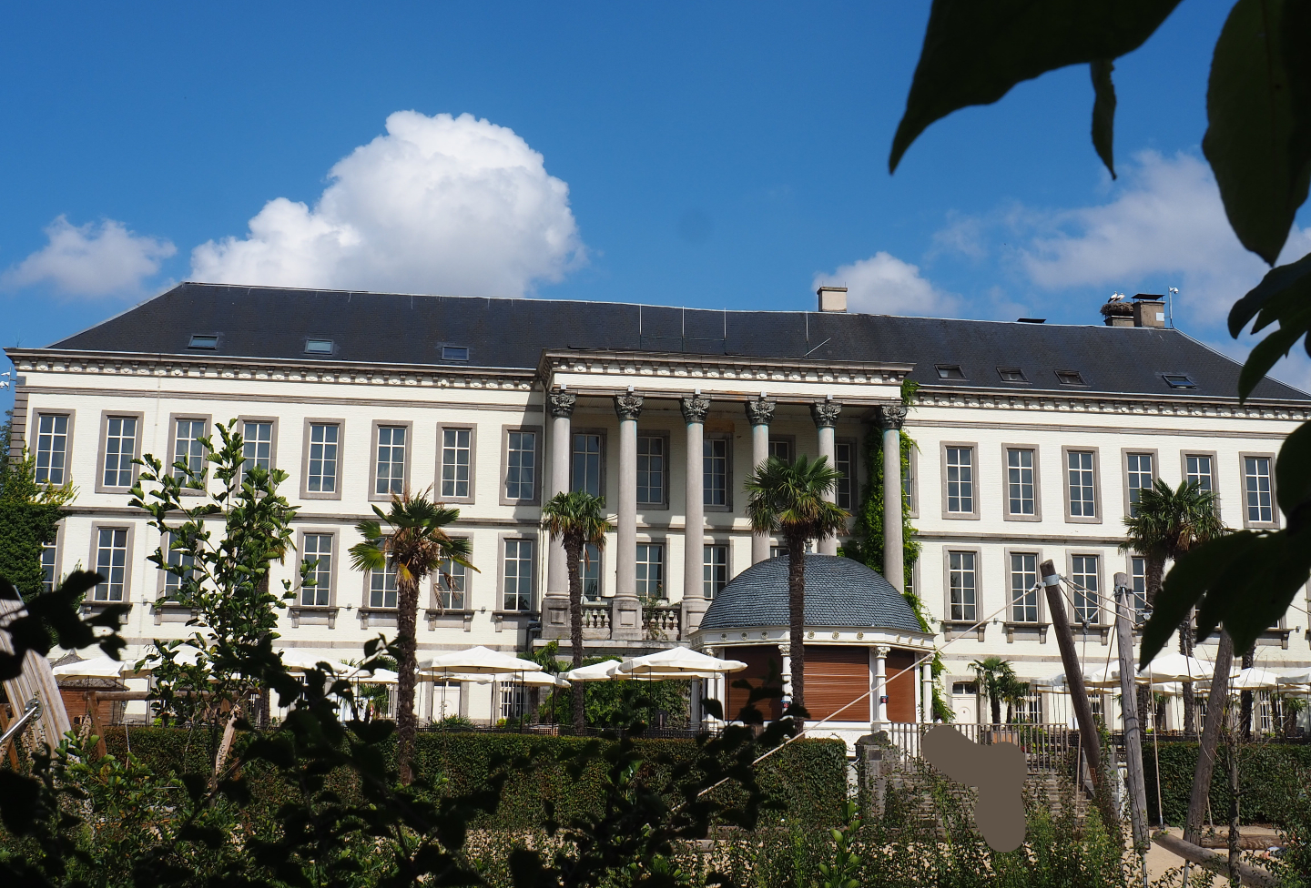 Backside of the aquarium building (1852 castle), 2020-09-02