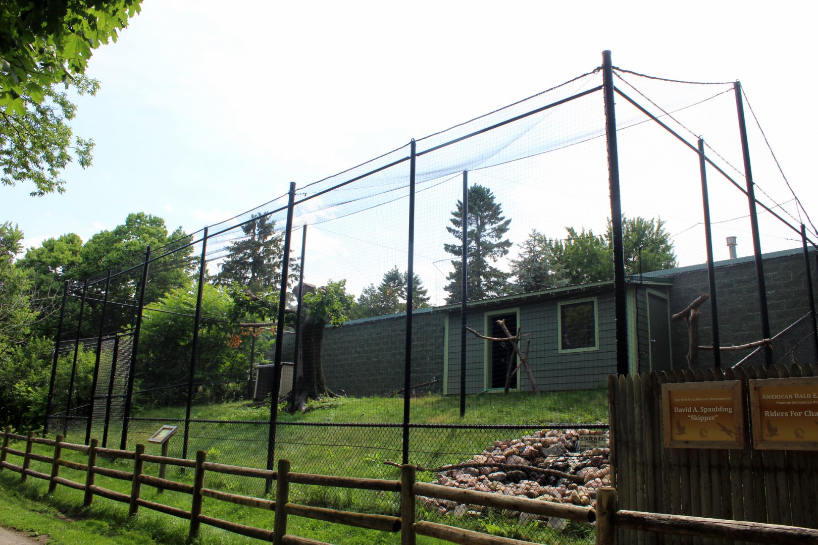 Bald Eagle Aviary (New in 2022)