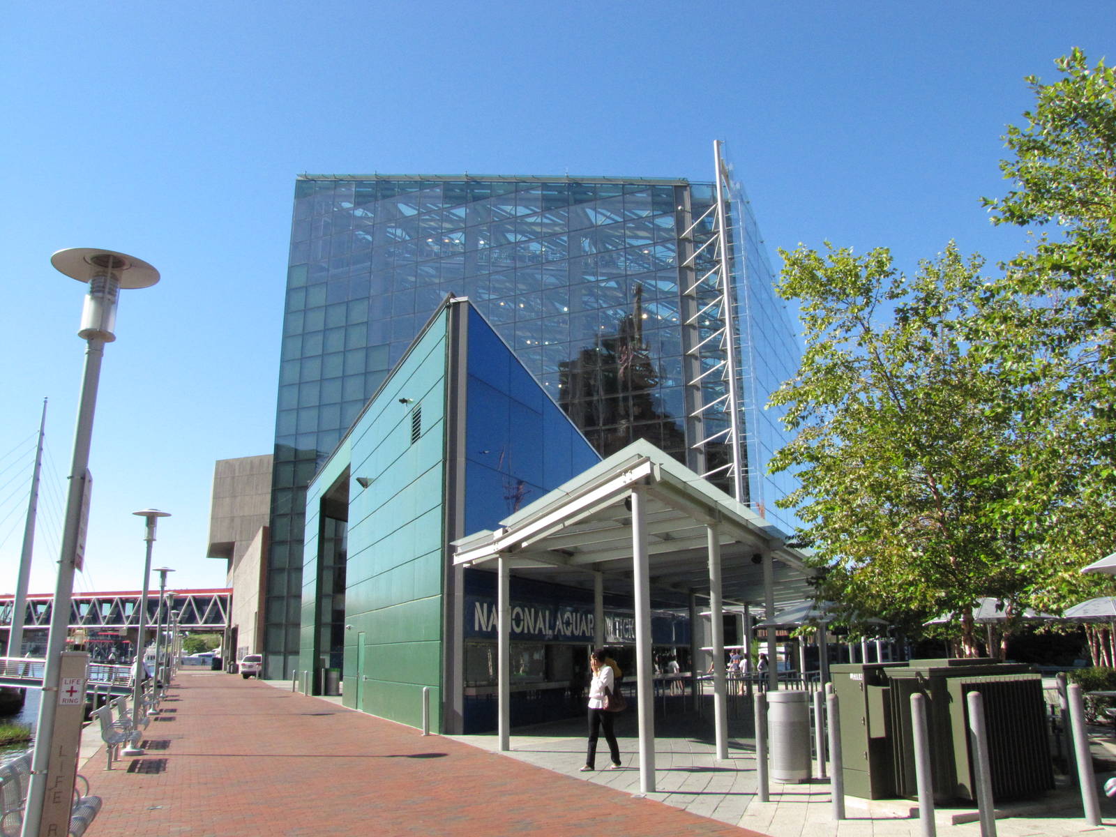 Baltimore Aquarium 2010 - Main building