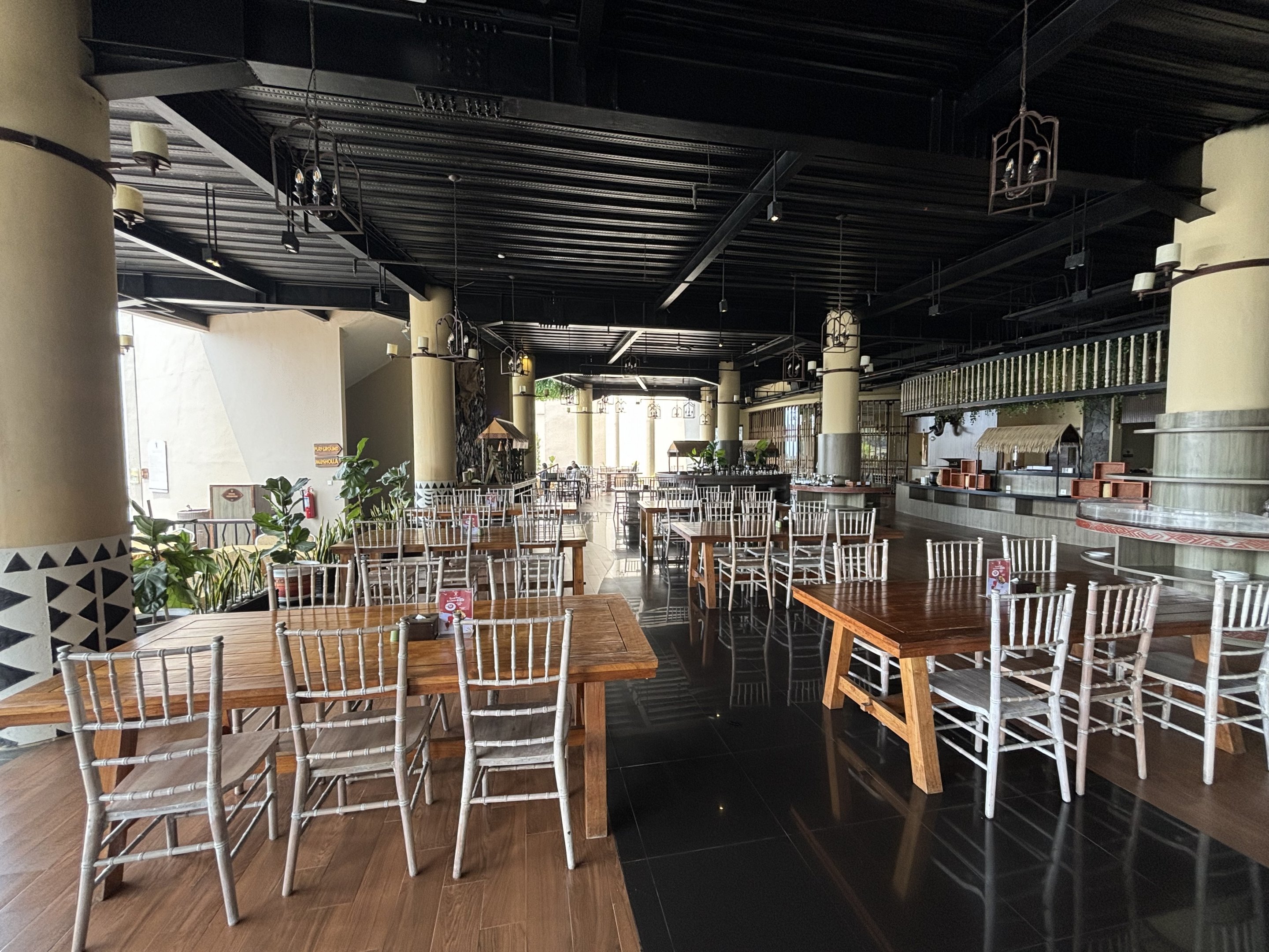 Baobab Safari Resort - restaurant