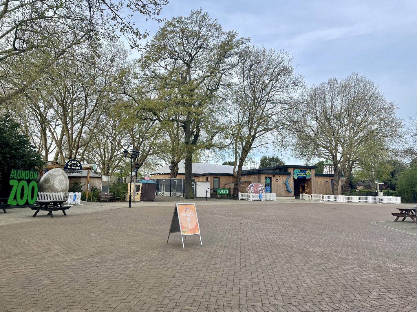 Barclay Court, ZSL London Zoo