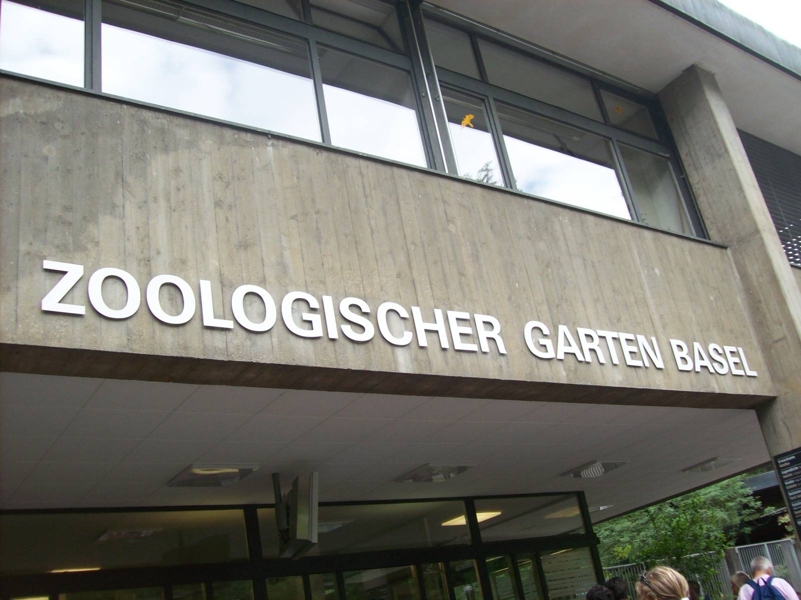 basel zoo entrance