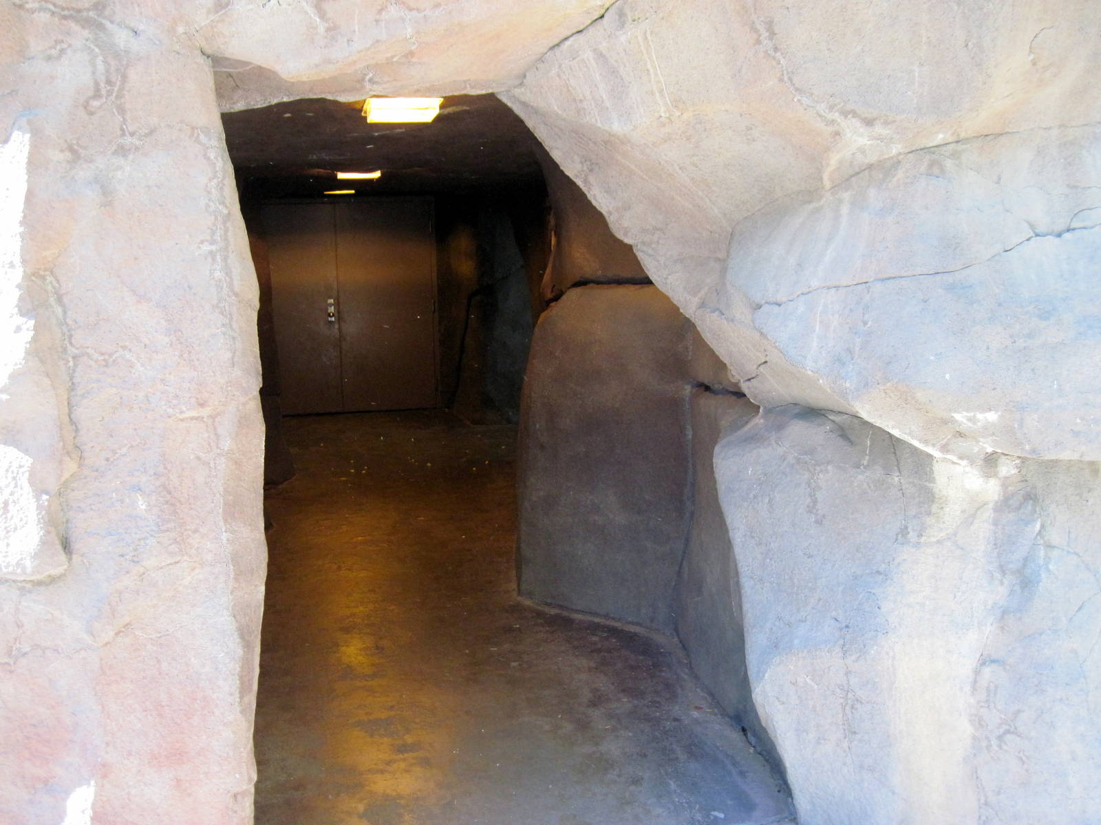 Bear Canyon-Side Tunnel