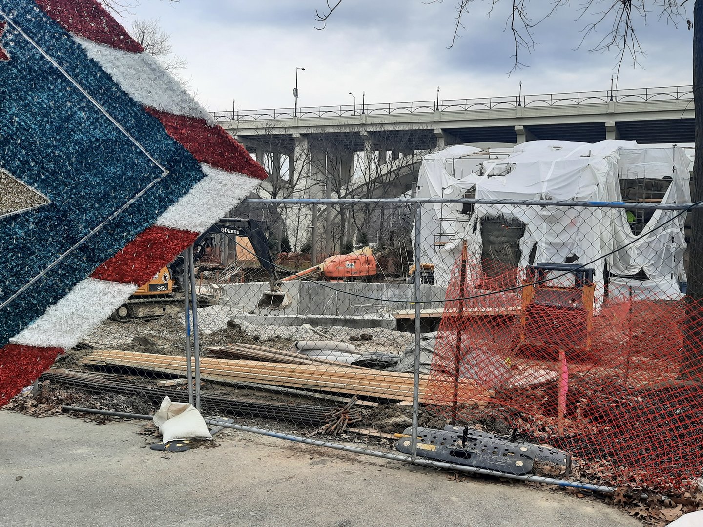 Bear Hollow Elevated Viewing Platform Construction