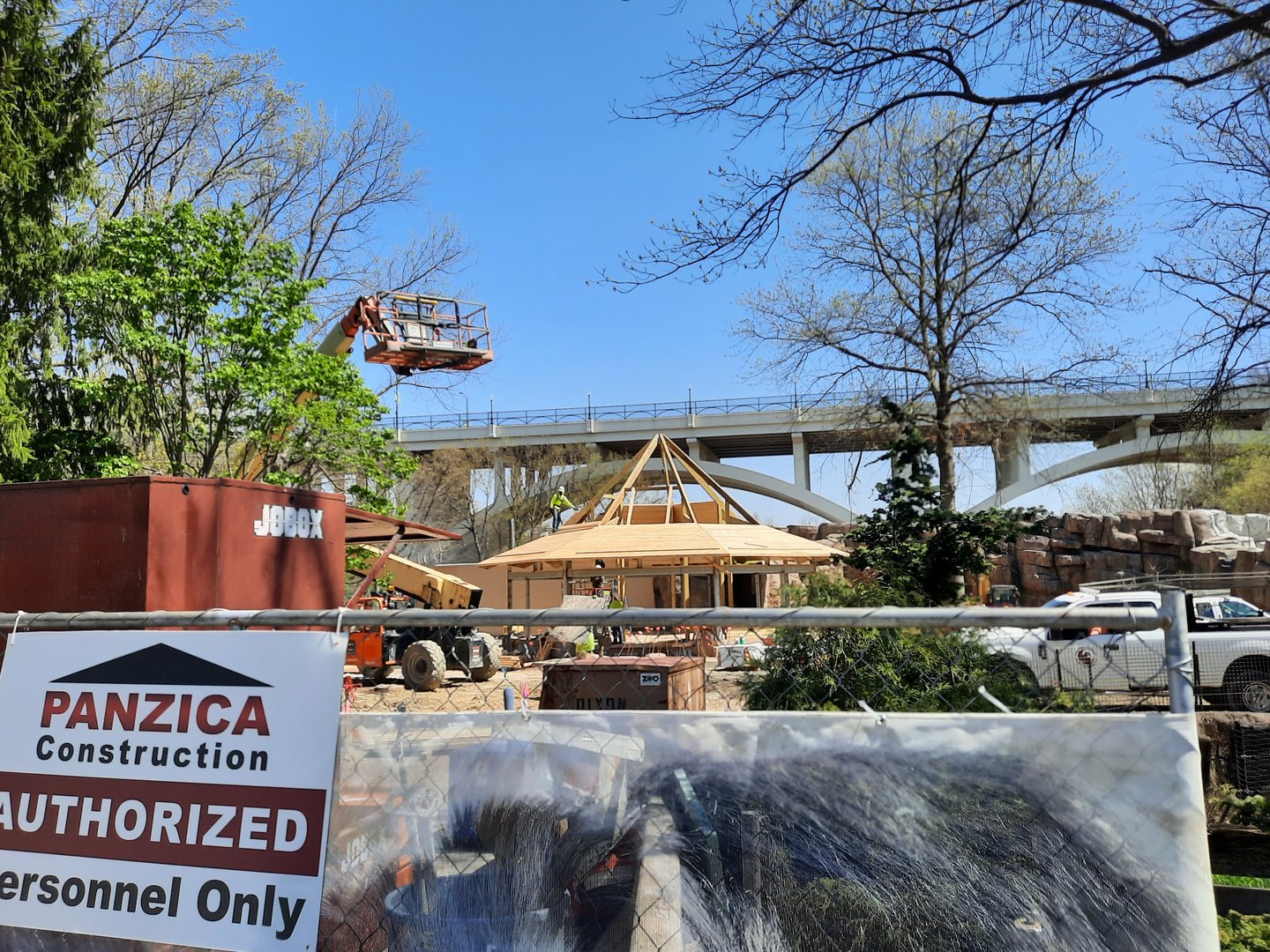 Bear Hollow viewing platform construction