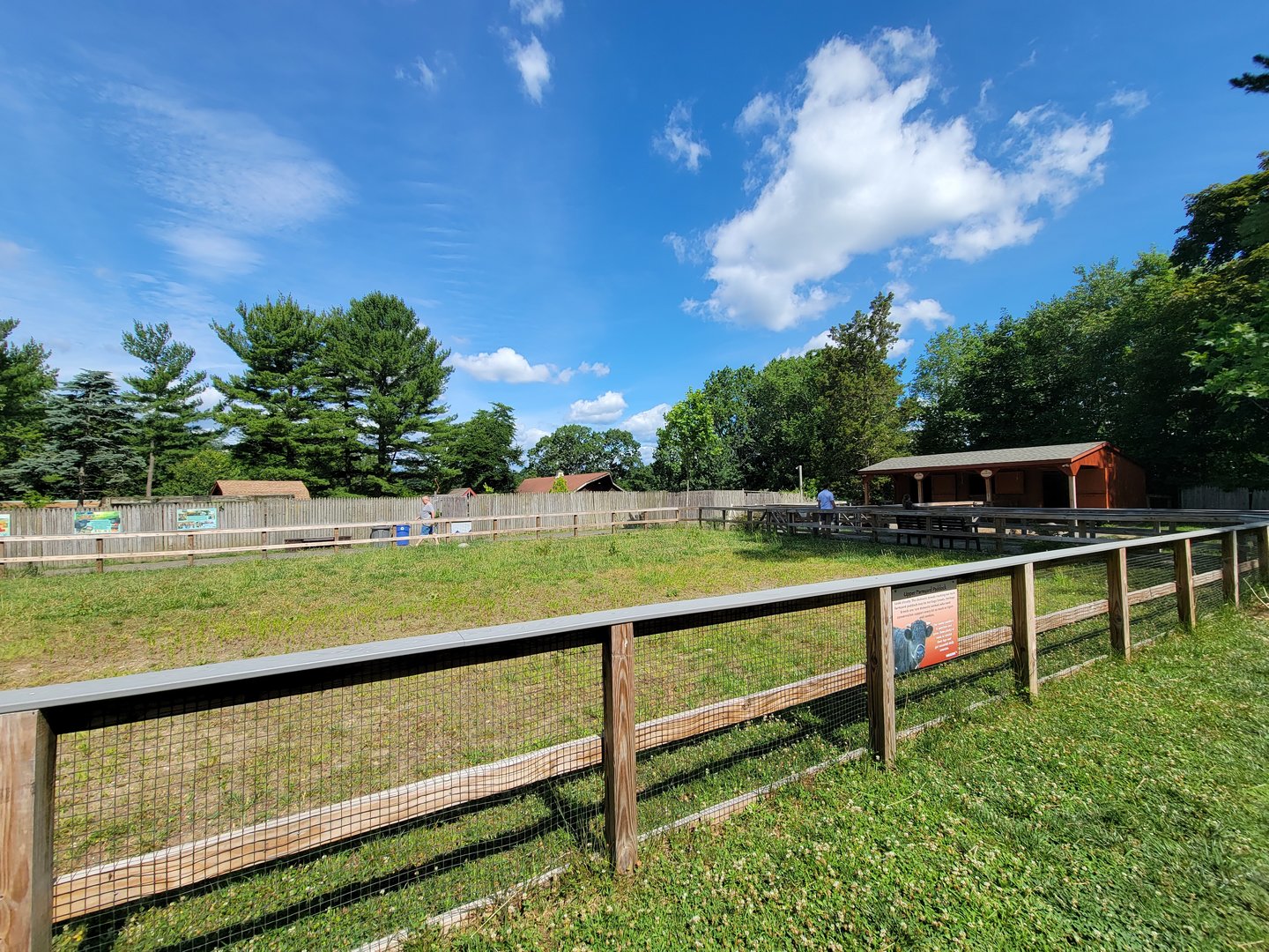 Beardsley 7/22 - Farmyard, livestock yard
