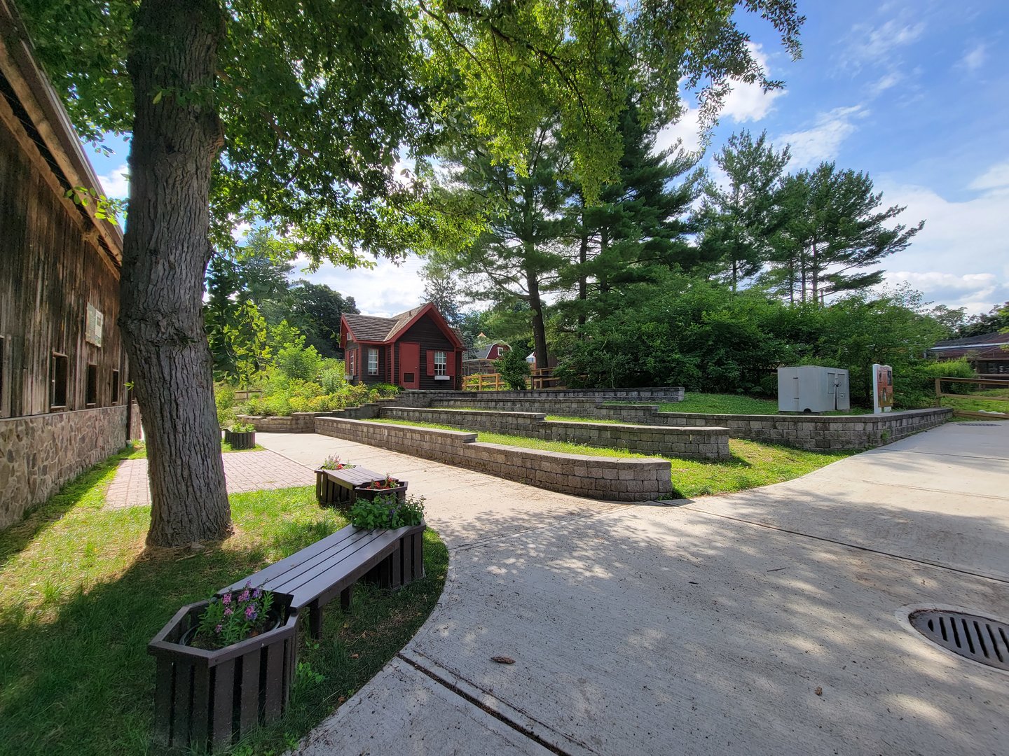 Beardsley 7/22 - Farmyard