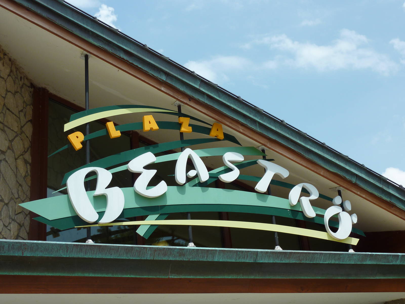 Beastro Cafe Sign
