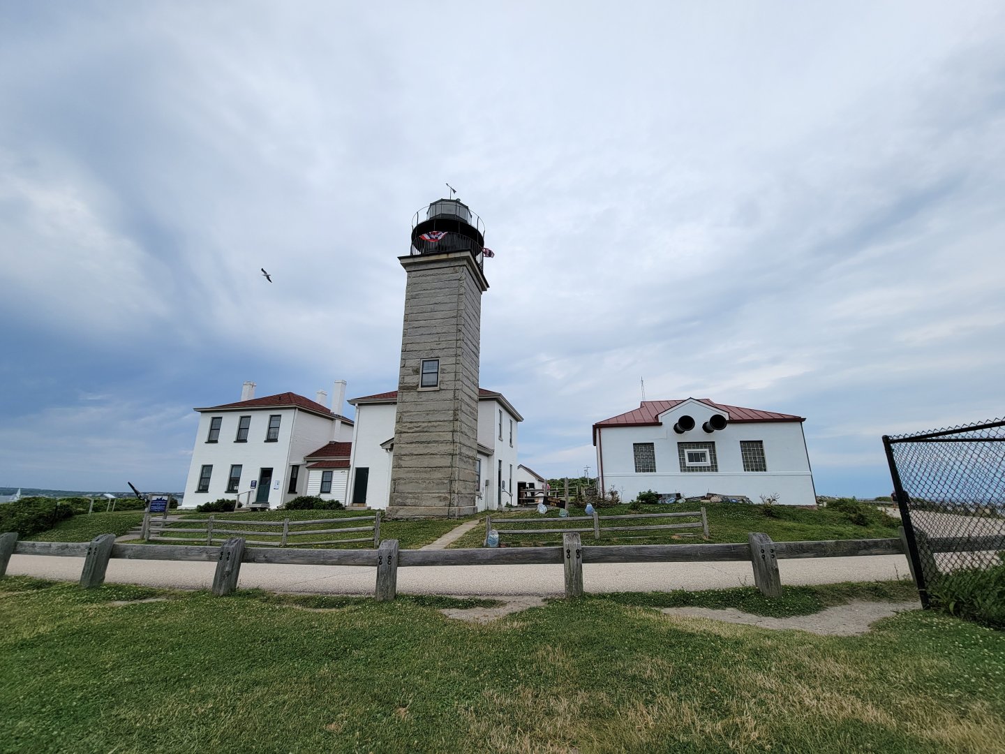 Beavertail Aquarium - on right, next to lighthouse