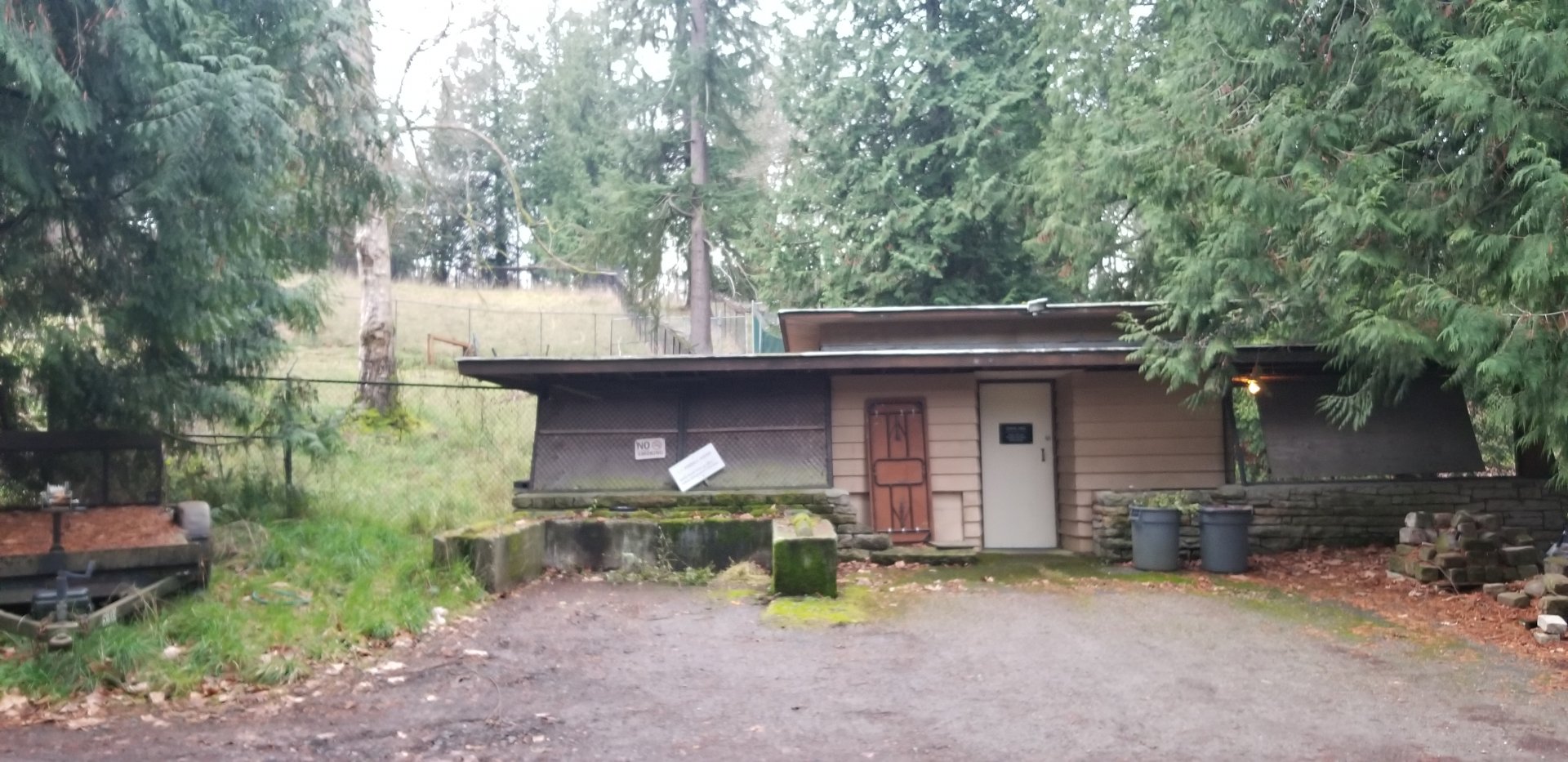 Behind the scenes holding building.