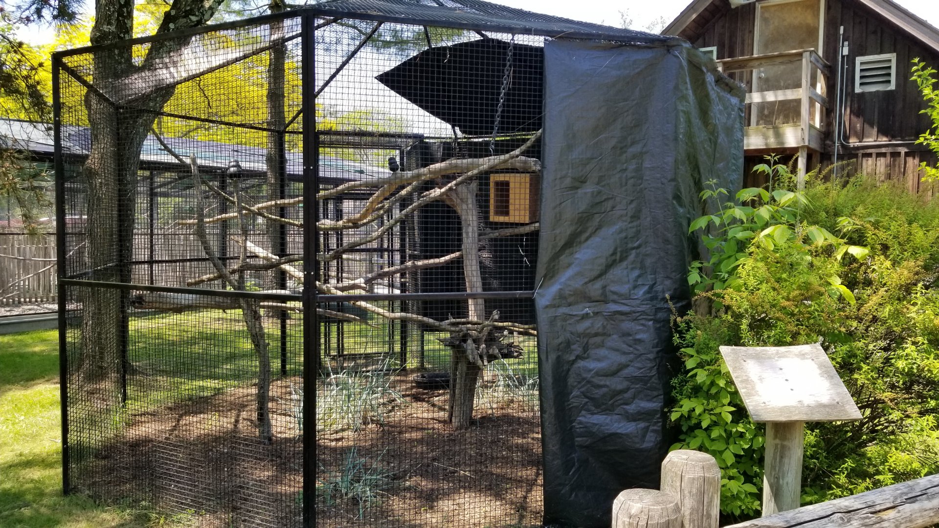 Bergen County Zoo - Empty cage next to farm