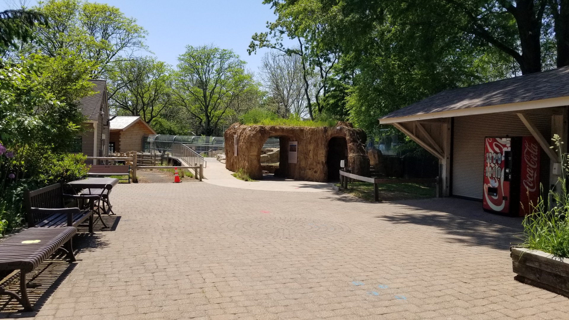 Bergen County Zoo - Great Plains entrance