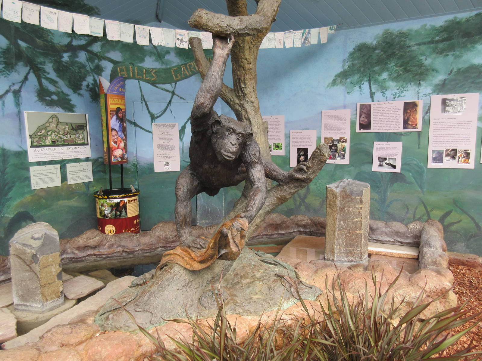 Bill the Chimpanzee Memorial (the zoo's most celebrated resident)