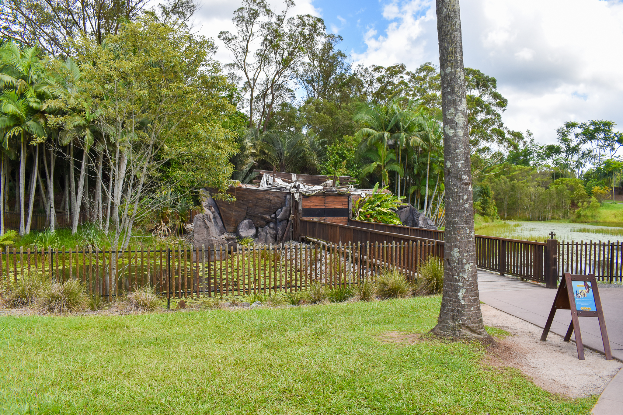 Bindi's Island - Entrance