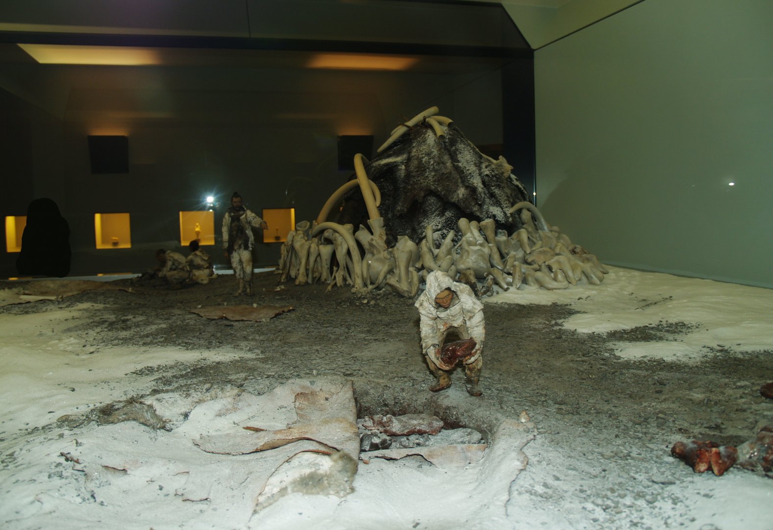 Biochron - Prehistoric humans diorama, 2008-03-01
