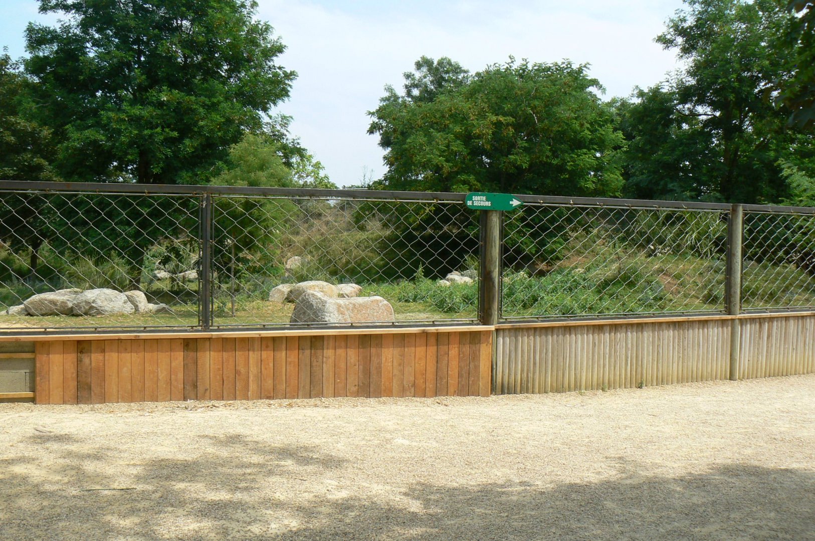 Bioparc Zoo de Doué - New Aldabra's giant tortoises and radiated tortoises exhibit