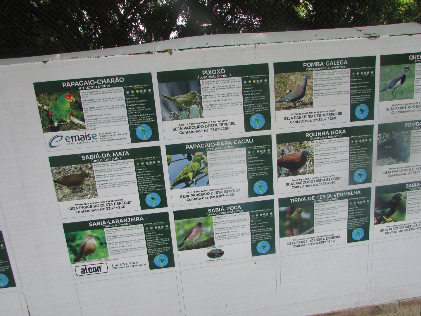 BioParque Zoo Pomerode - Signage in the walthrough aviary