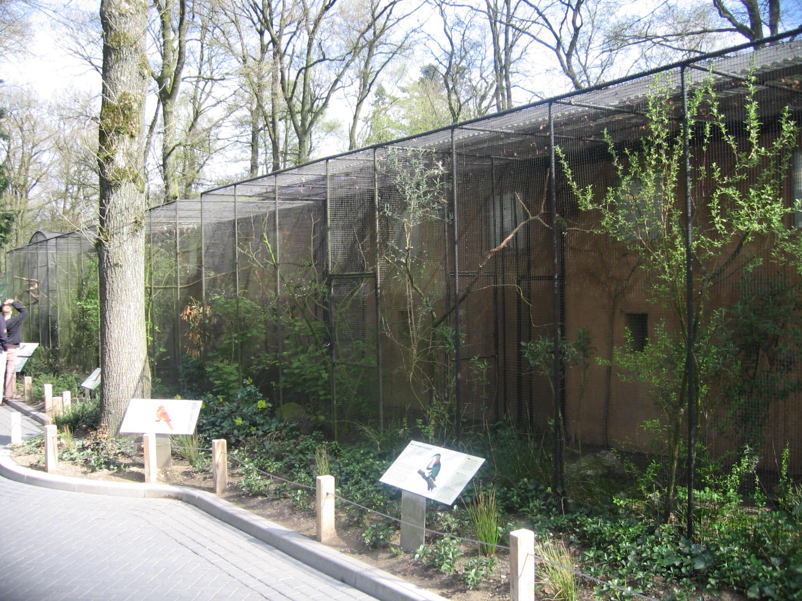 Bird breeding centre