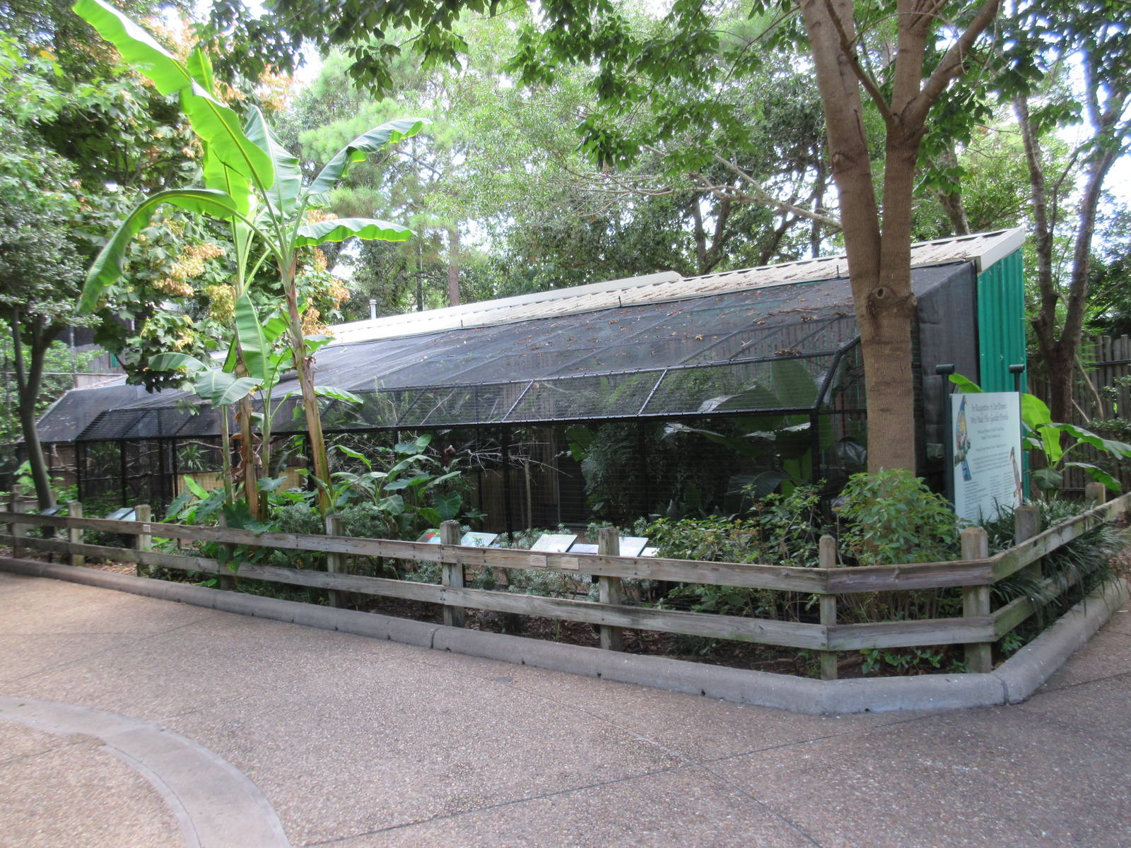 Bird Garden Aviaries