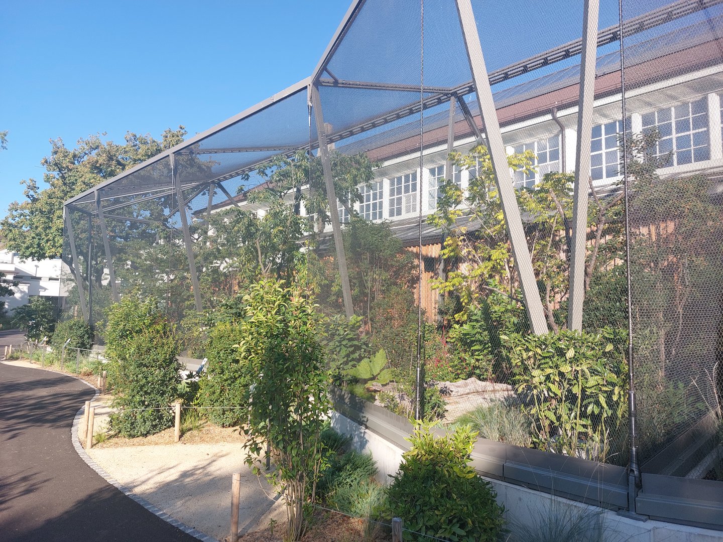 Bird house - Outdoor aviaries