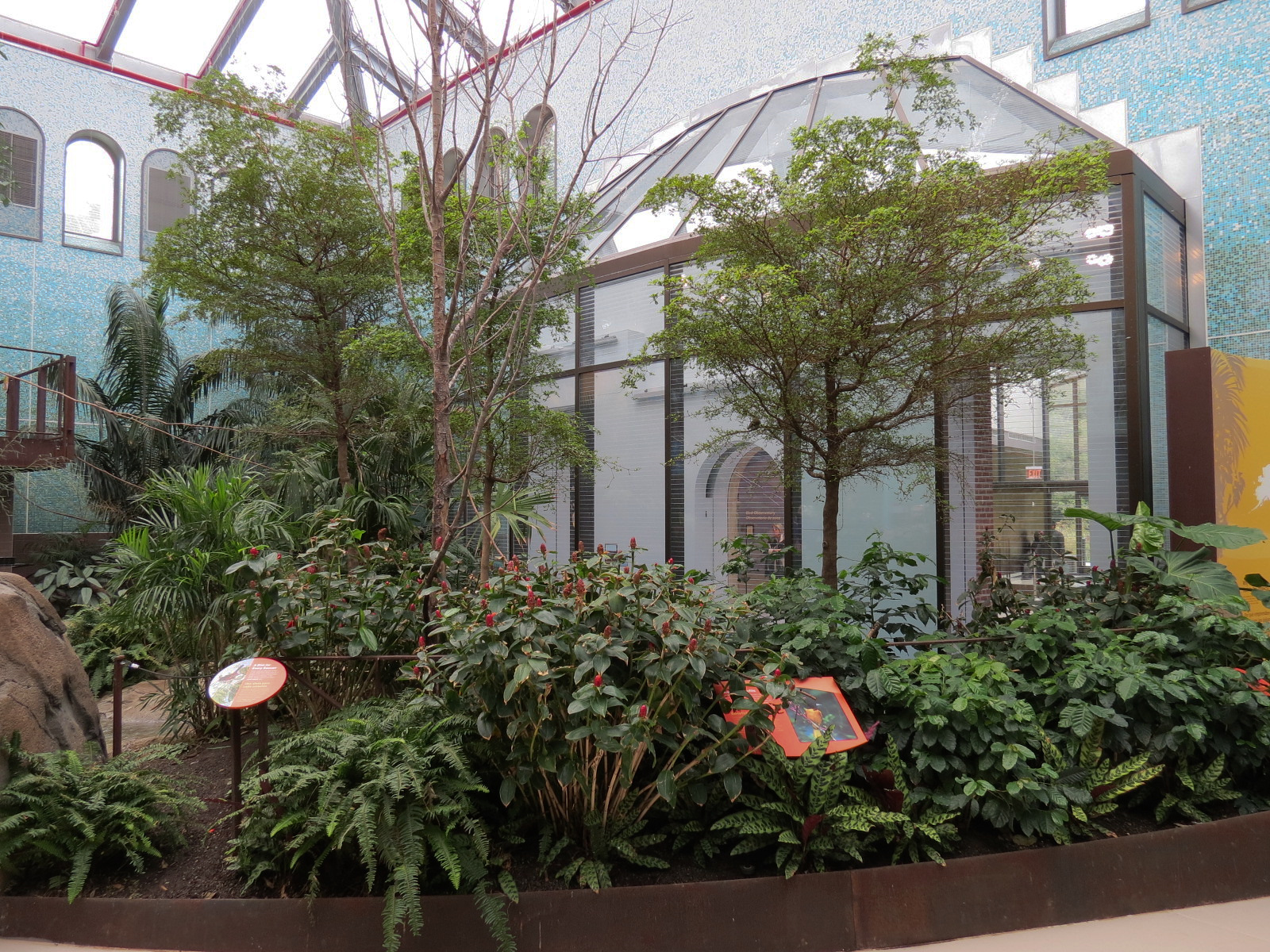 Bird House - Songbird Aviary