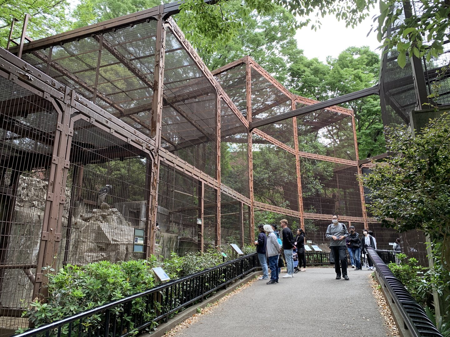 Bird of Prey Aviaries